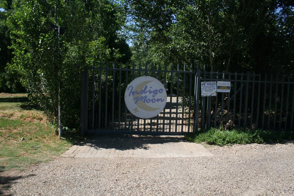Indigo Moon Guesthouse Lichtenburg Exterior foto