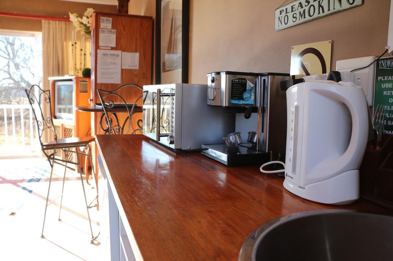 Indigo Moon Guesthouse Lichtenburg Exterior foto